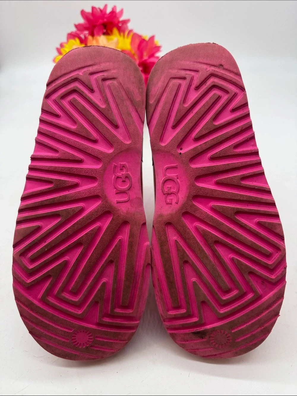 UGG Kids Hot Pink Glossy Waterproof Boots Size 4